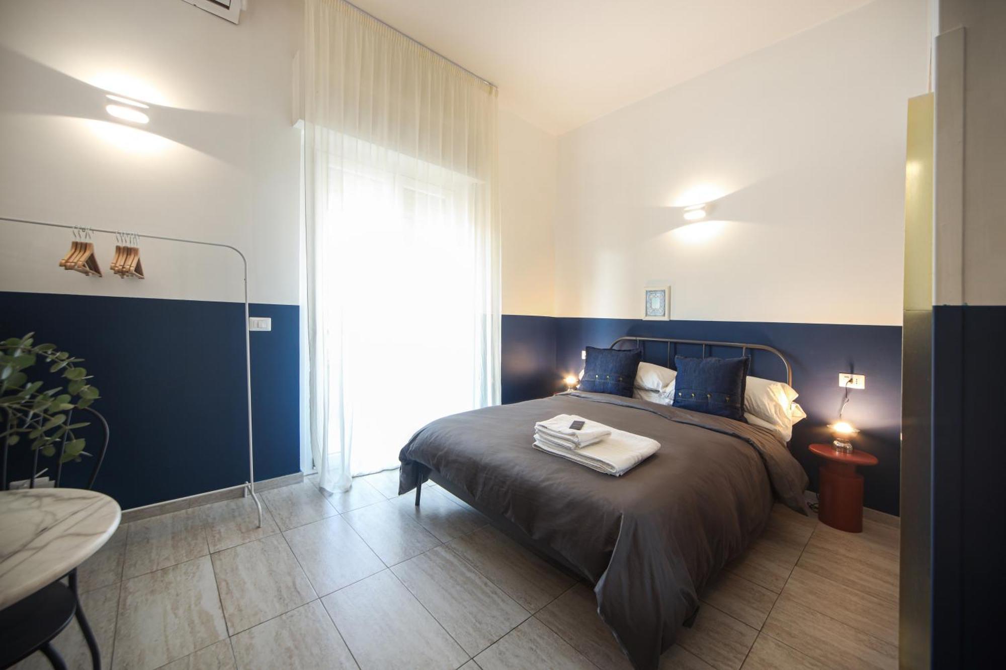 Salotto Borbonico Bed & Breakfast Наполи Екстериор снимка