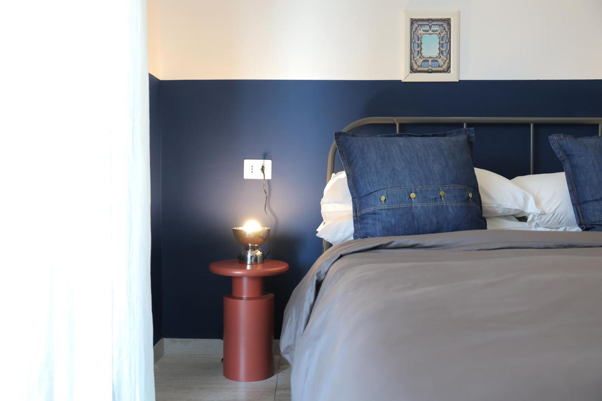 Salotto Borbonico Bed & Breakfast Наполи Екстериор снимка